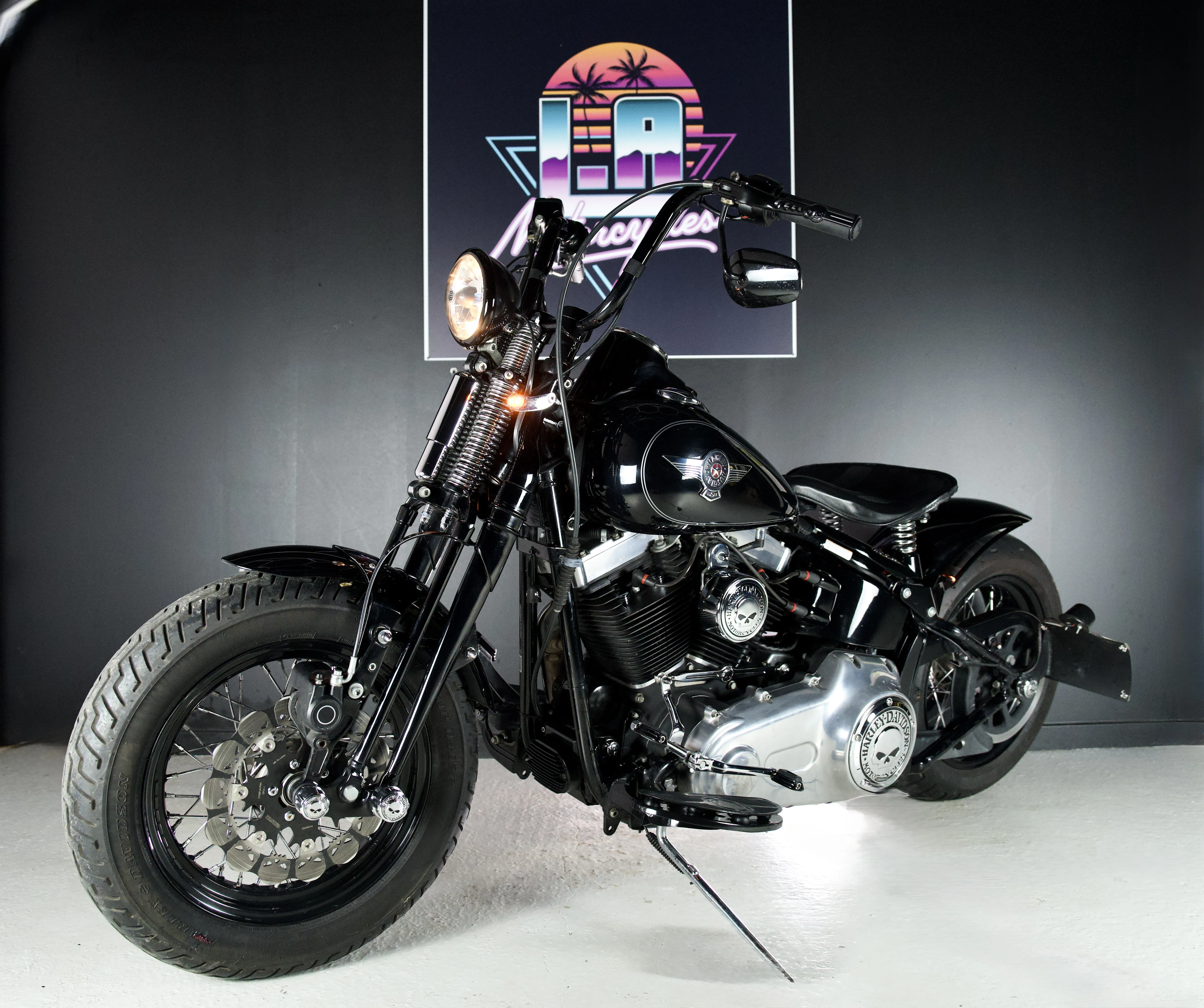 Cross Bones vue avant