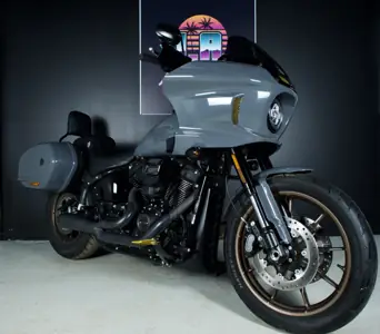 Harley-Davidson Low Rider ST - Vendue